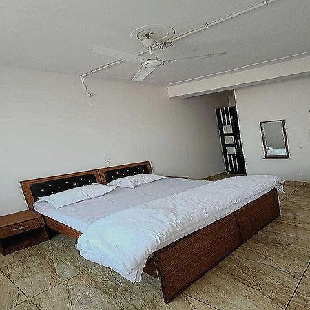Pop New Hotel Hometown Dadri Экстерьер фото