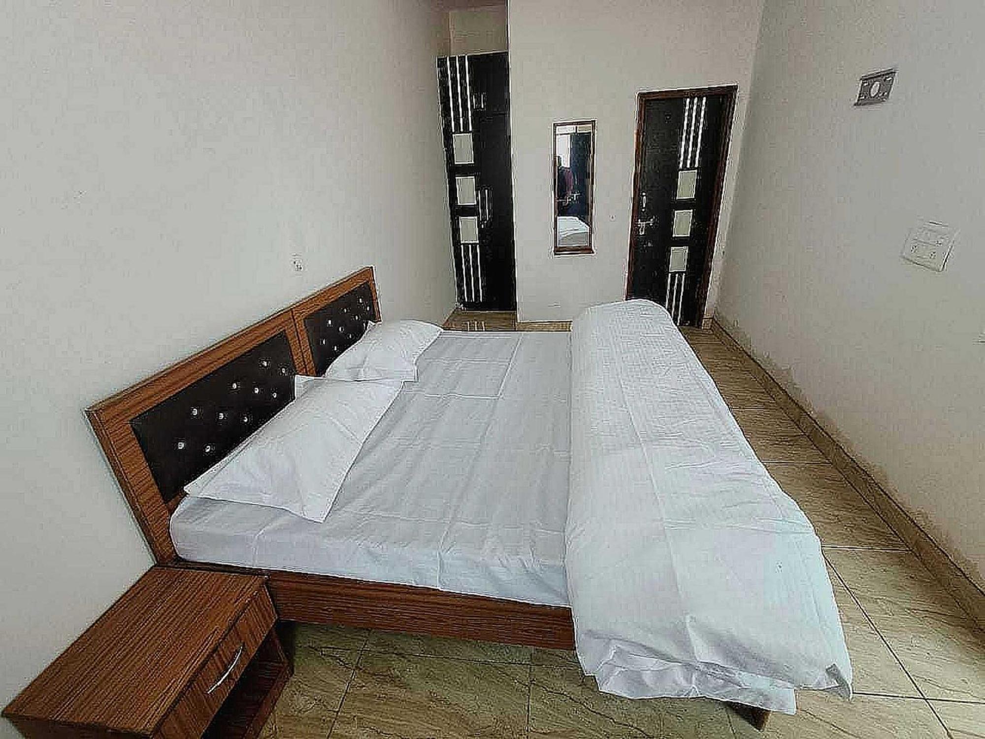 Pop New Hotel Hometown Dadri Экстерьер фото